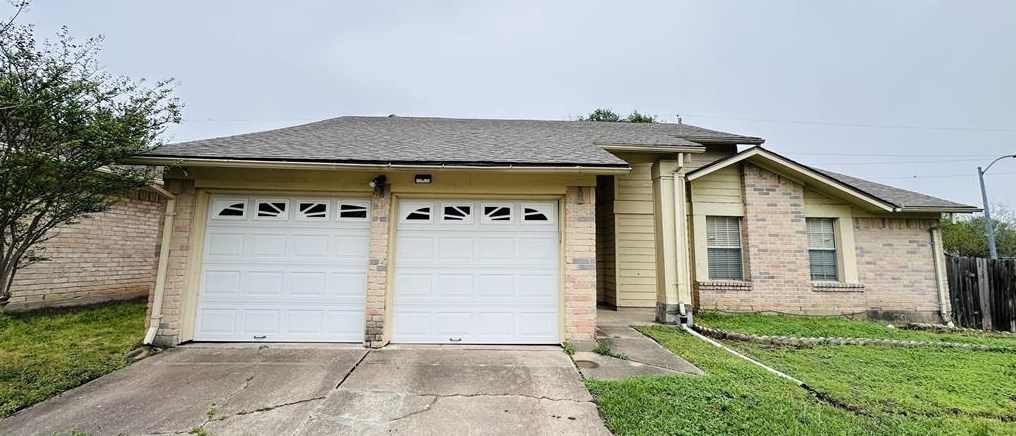 6702 Loch Bruceray Dr, Houston, TX 77084