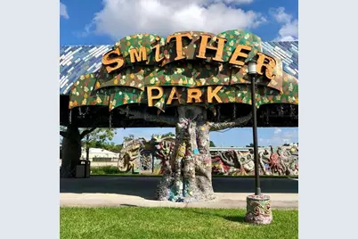 2267 Des Jardines Street, Houston, TX 77023 - Photo 4