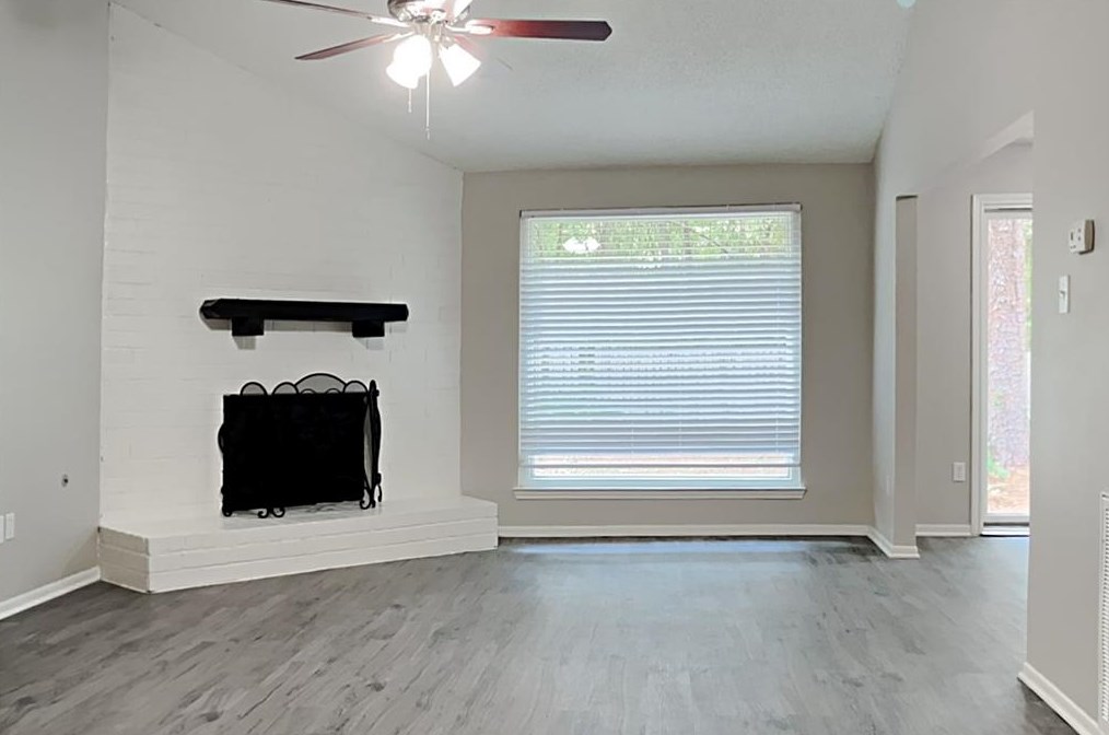 84 Woodstock Circle Dr, Spring TX  77381-2768 exterior