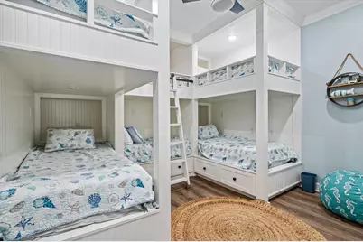 1981 Ave I, Crystal Beach, TX 77650 - Photo 26