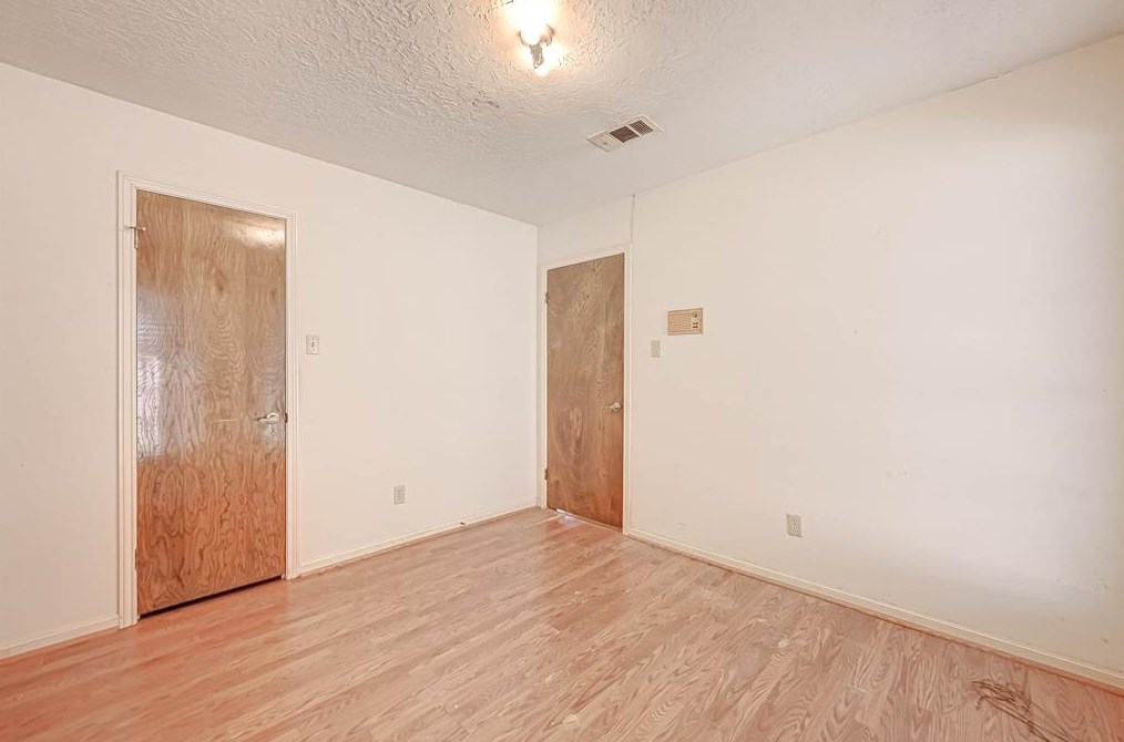 8903 Abbeydale Dr, Houston TX  77031-3002 exterior