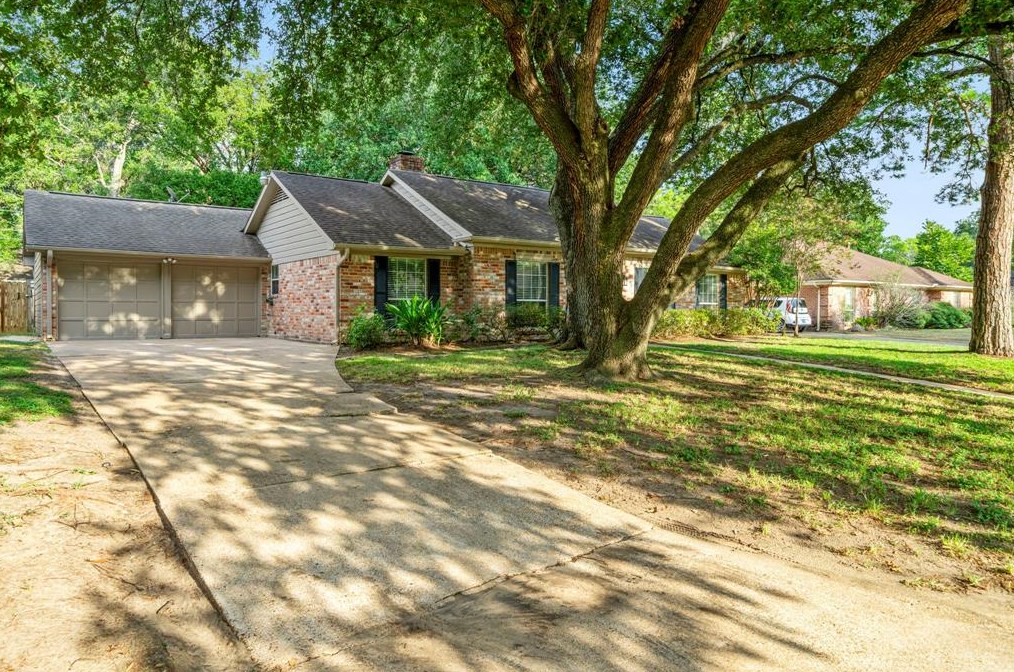 2614 Rosefield Dr, Houston, TX 77080