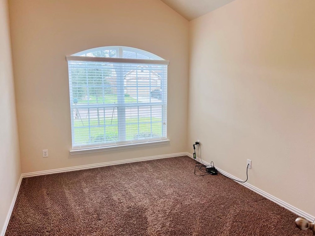 7523 Welsh Stone Ln, Houston, TX 77049