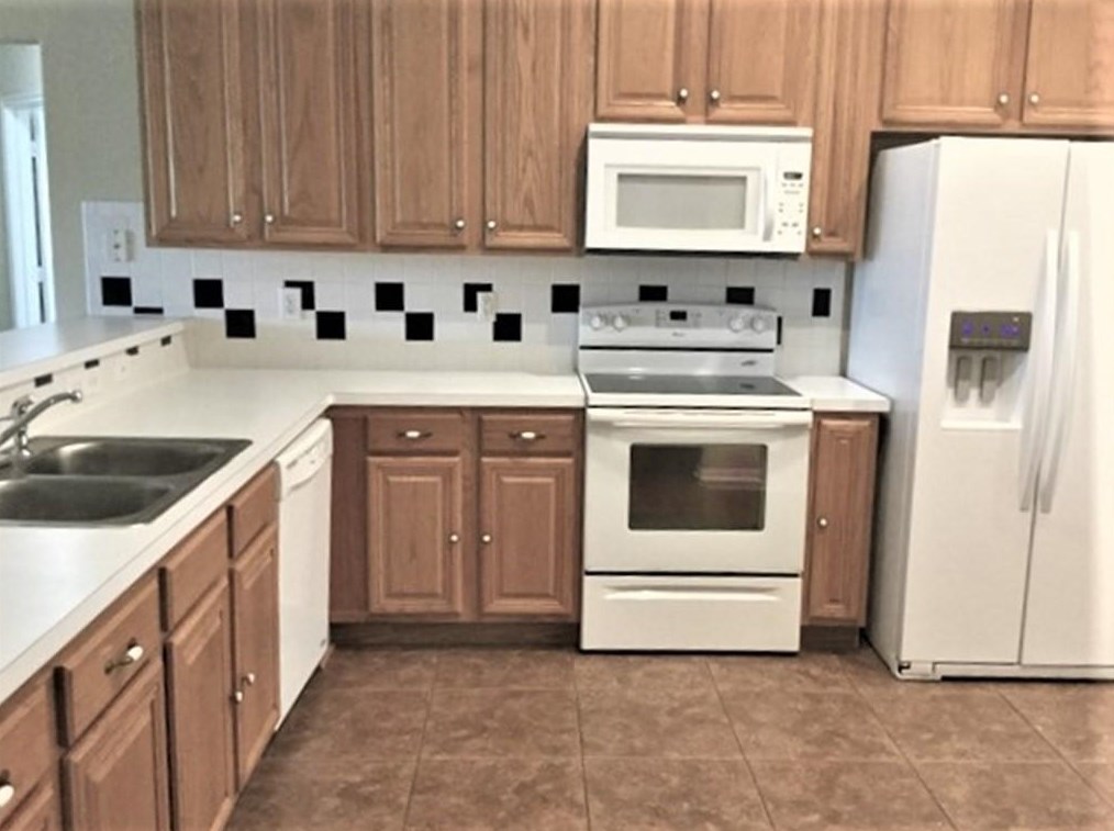 3722 Sheldon Dr, Pearland, TX 77584-8378