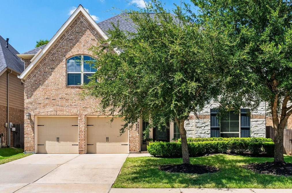 138 Meadow Run Dr, Conroe, TX 77384