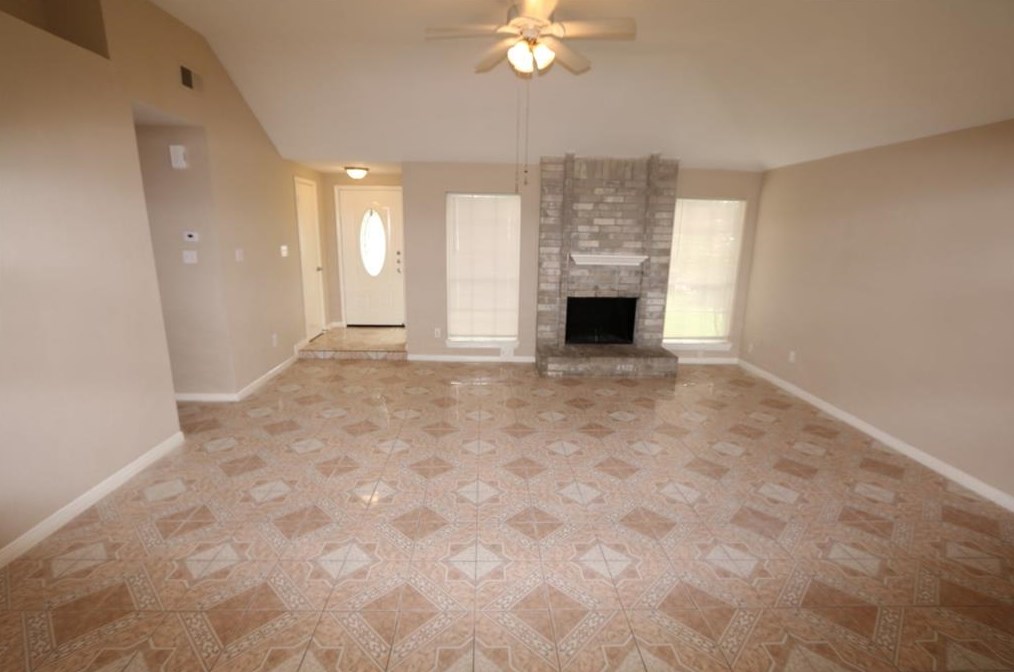 19311 Coppervine Ln, Houston, TX 77084