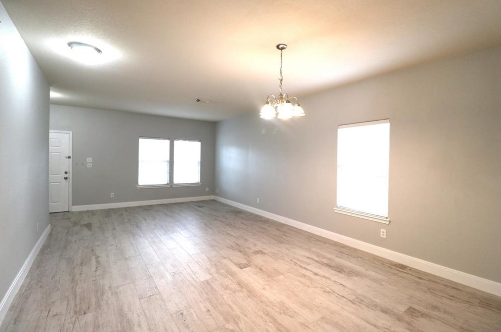 3707 Oyster Tree Dr, Houston, TX 77084