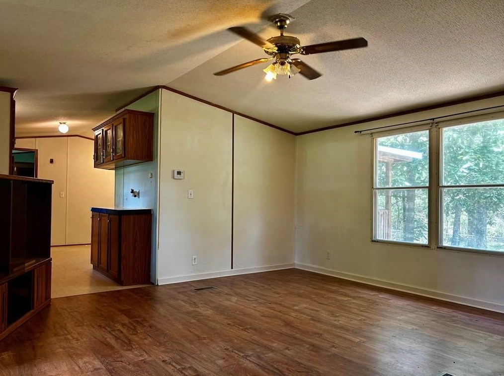 174 Magnolia Crk, Livingston, TX 77351-0679
