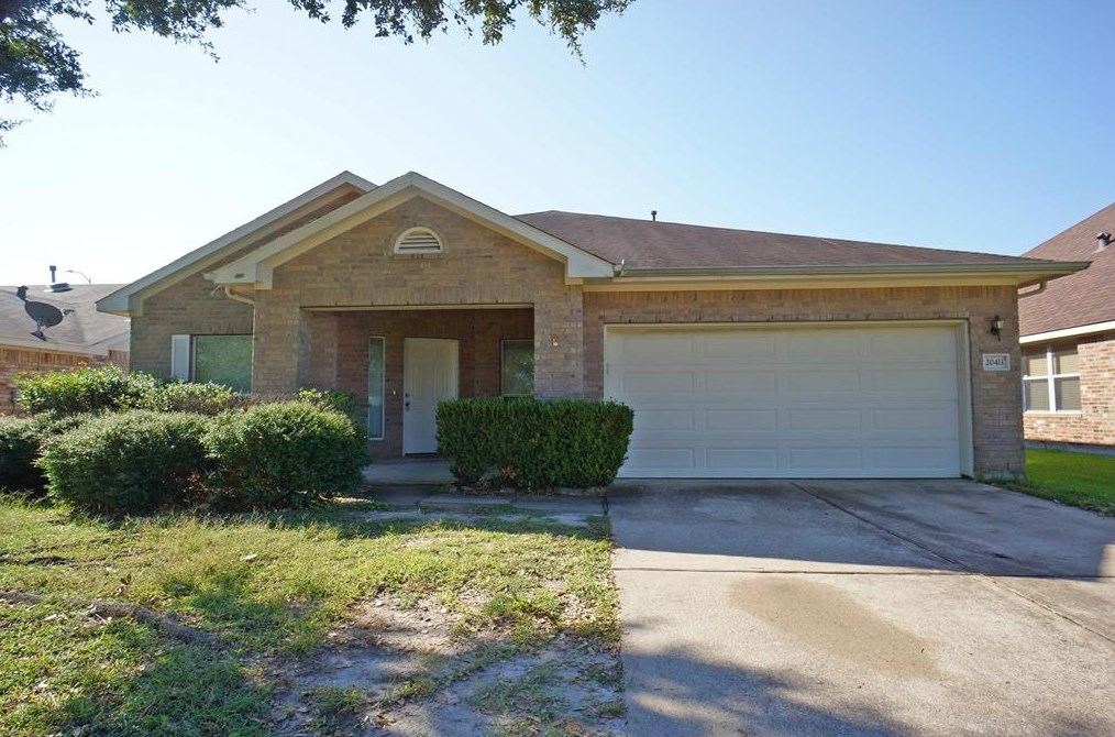 20411 Pomegranate Ln, Katy, TX 77449