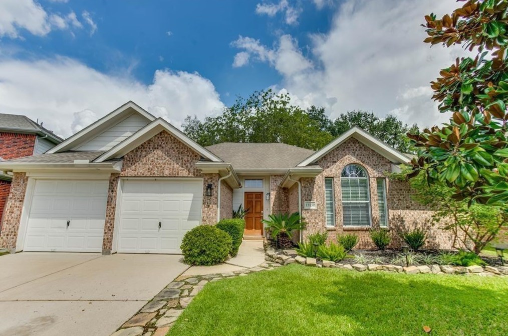 13230 Wortham Brook Ln, Houston, TX 77065