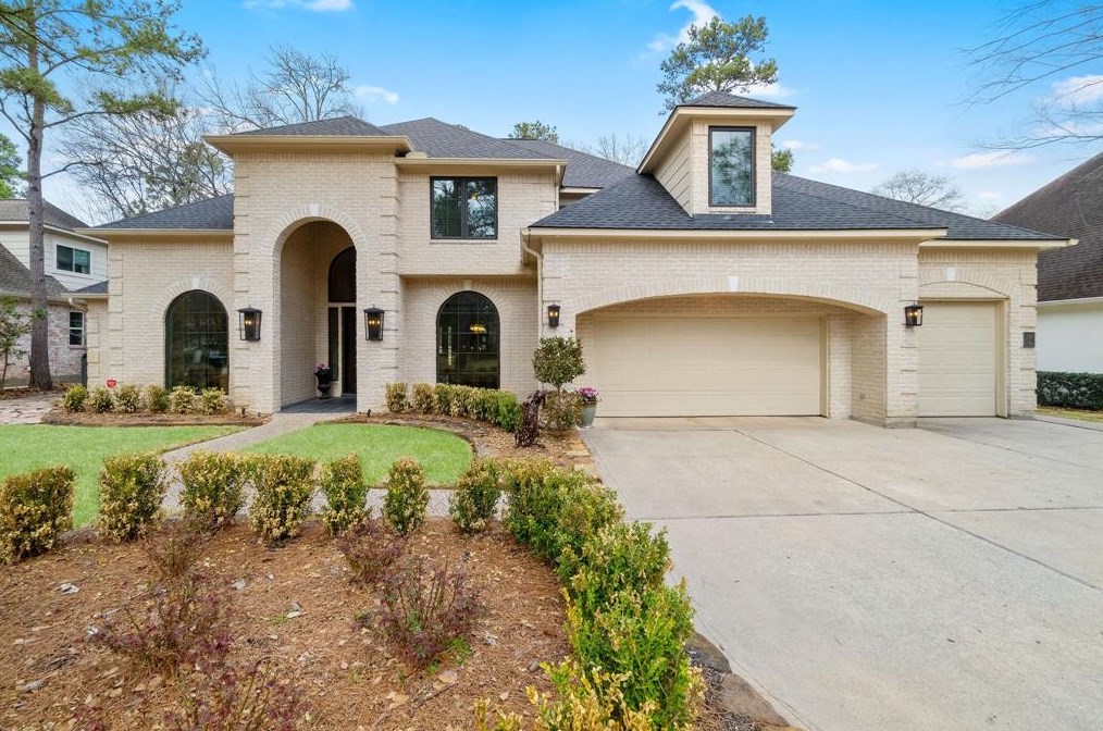 51 Taylor Point Dr, Spring, TX 77382-1243