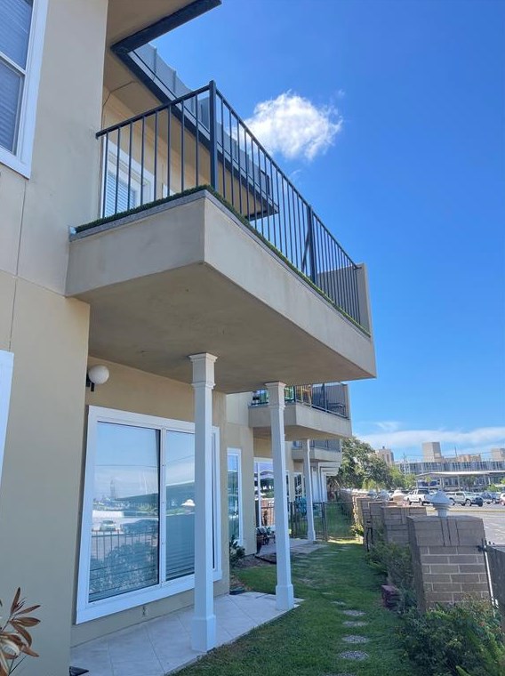 921 Marine Dr #107, Galveston, TX 77550