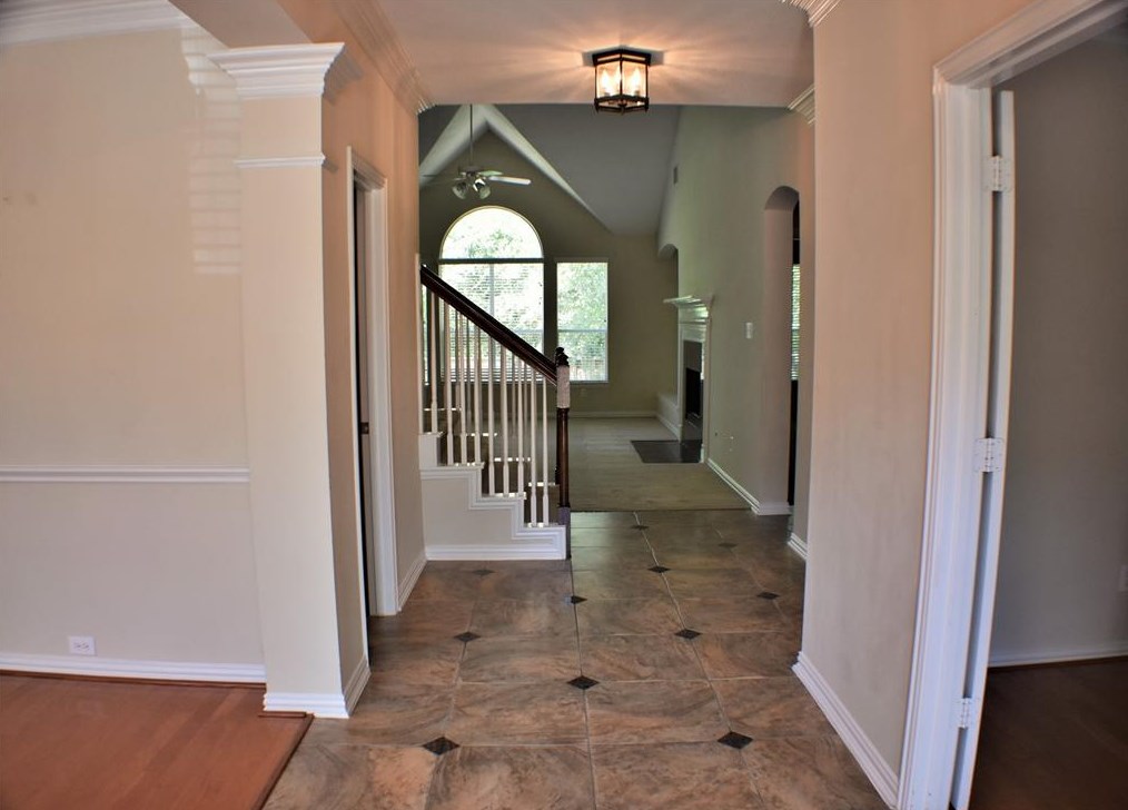 58 French Oaks Cir, Spring TX  77382-5820 exterior