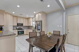 2233 Hoss Ct, Conroe, TX 77306 - Photo 6