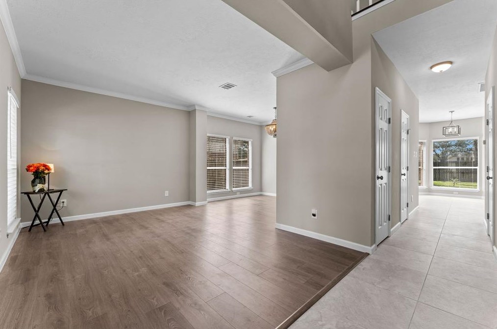 13919 Wheatbridge Dr, Houston, TX 77041