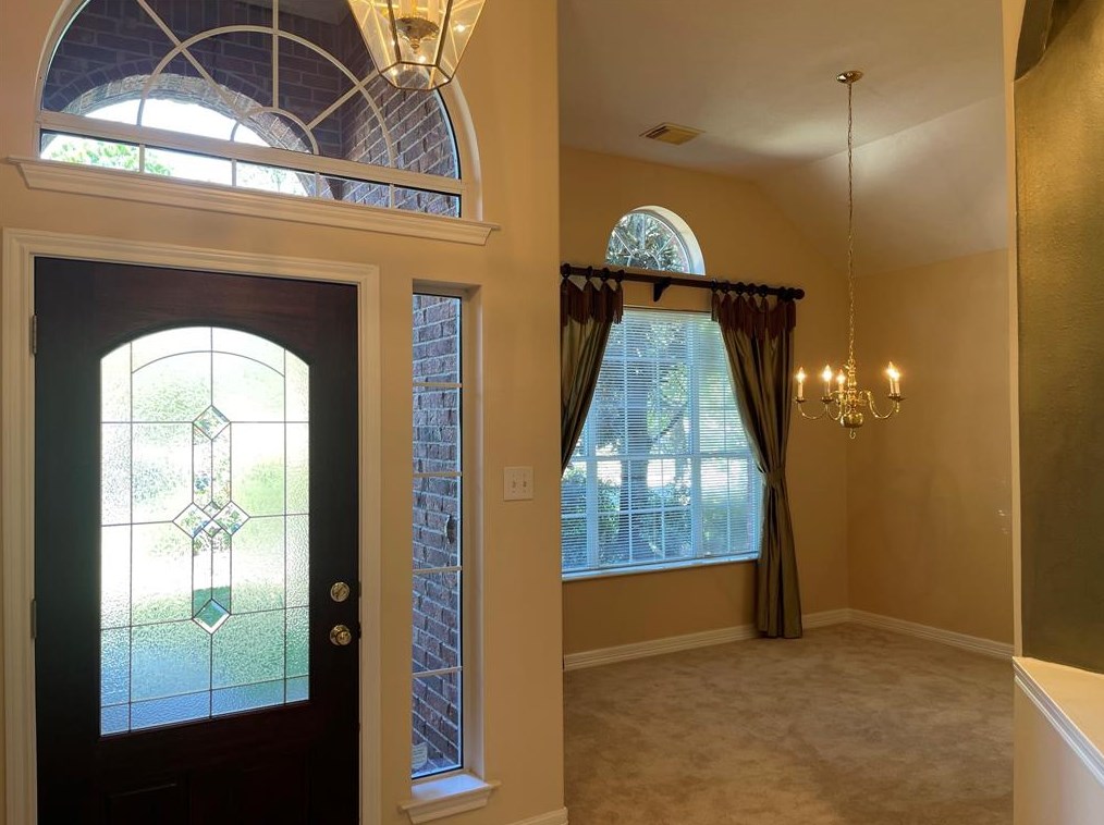 178 Queenscliff Ct, Spring TX  77382-1766 exterior