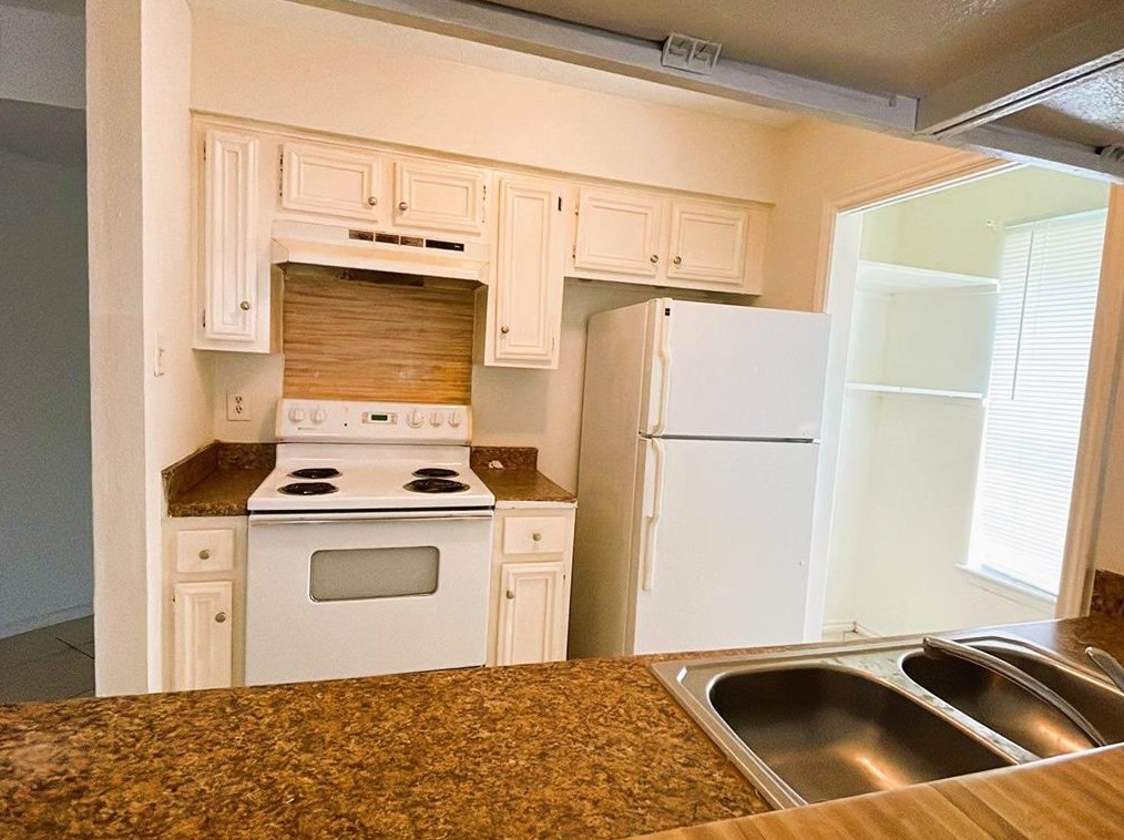 1307 Brenda Ln #b, Humble, TX 77338
