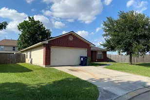 7706 Cloverlake Ct, Houston, TX 77040 - Photo 2