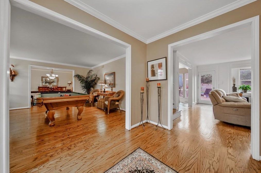 5610 Court Of Lions St, Houston TX  77069-2744 exterior