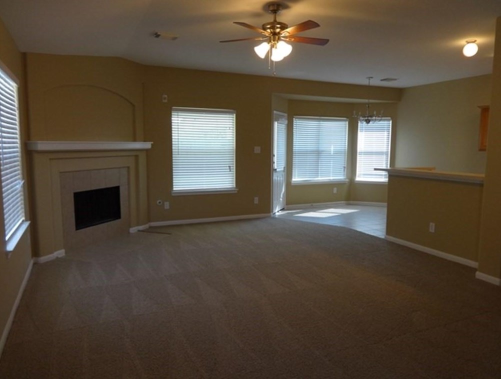 1914 Dominic Ln, Houston, TX 77049