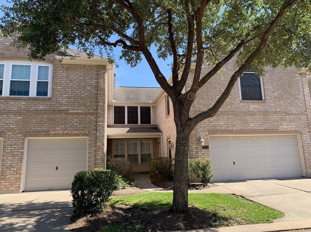 1014 Enclave Sq S, Houston, TX 77077