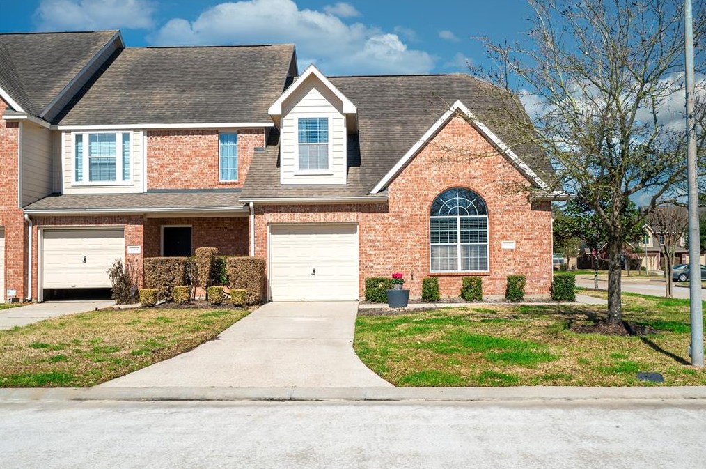 10614 Primo Pl, Spring, TX 77379-5235