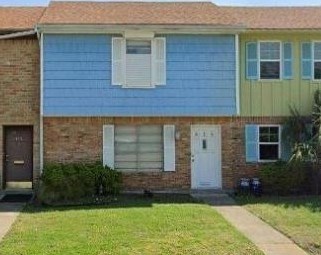 414 1st St, Galveston, TX 77550