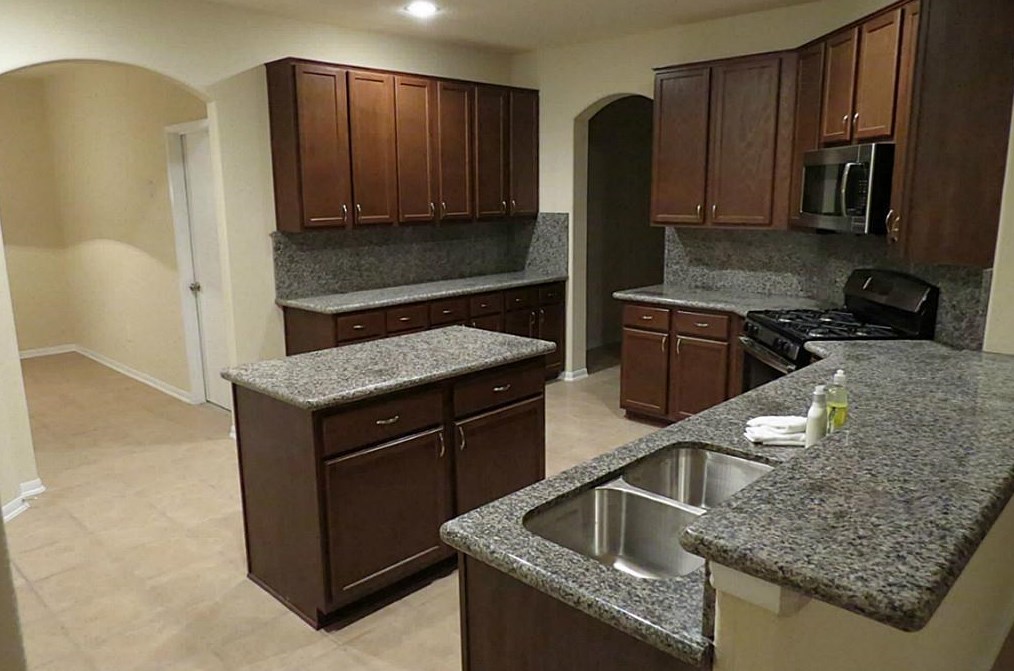 9907 Western Ridge Way, Conroe, TX 77385