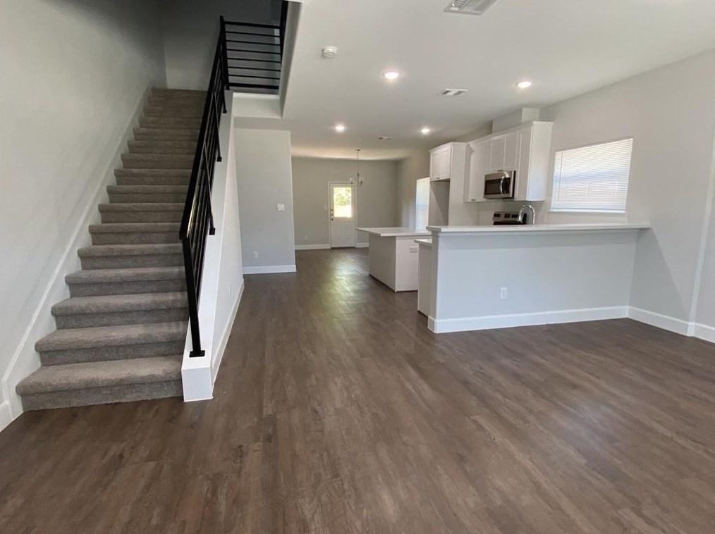 8457 Tate #b, Houston, TX 77028