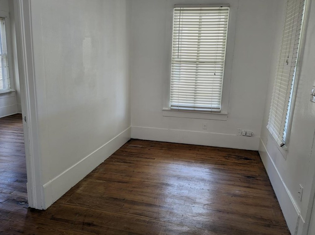 530 Columbia St, Houston TX  77007-2626 exterior