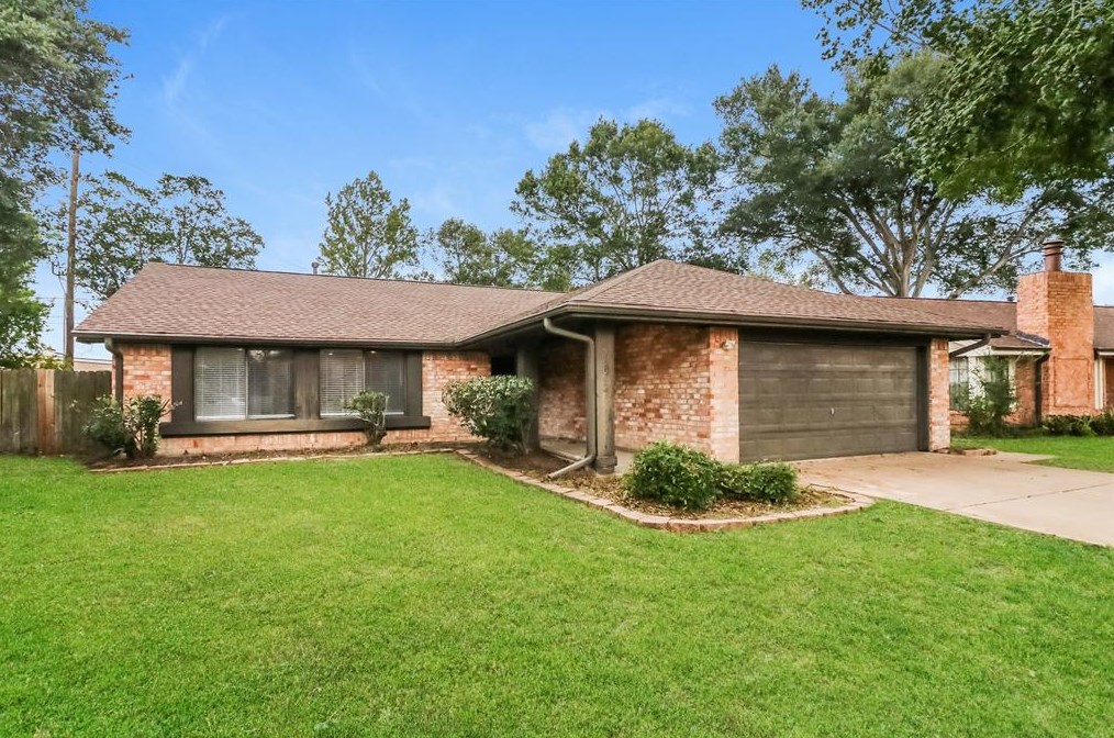 20042 Fort Dodge Dr, Katy, TX 77449
