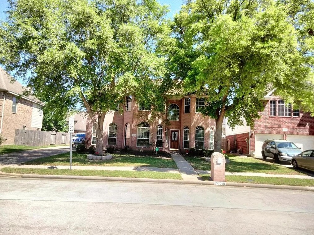 20018 Cypresswood Lake Dr, Spring TX  77373-3230 exterior