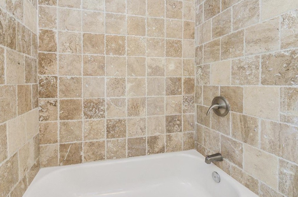 5922 Grape St, Houston TX  77074-7704 exterior