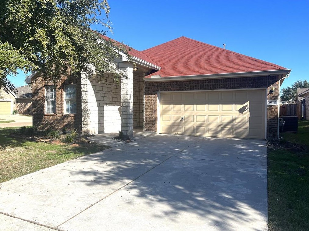 6942 Poncha Springs Ct, Houston, TX 77040