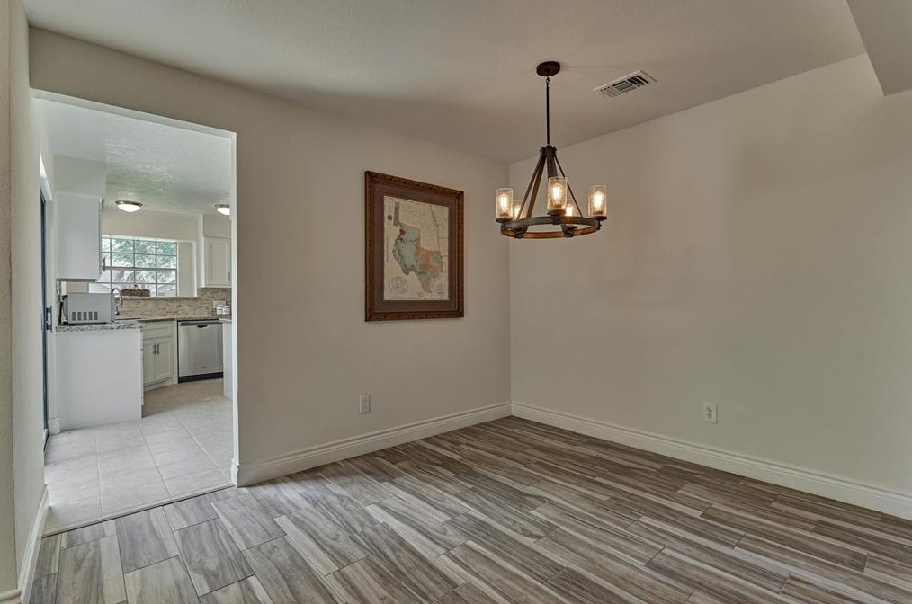 5311 Vlg Spg Dr, Humble TX 77339-1216 exterior