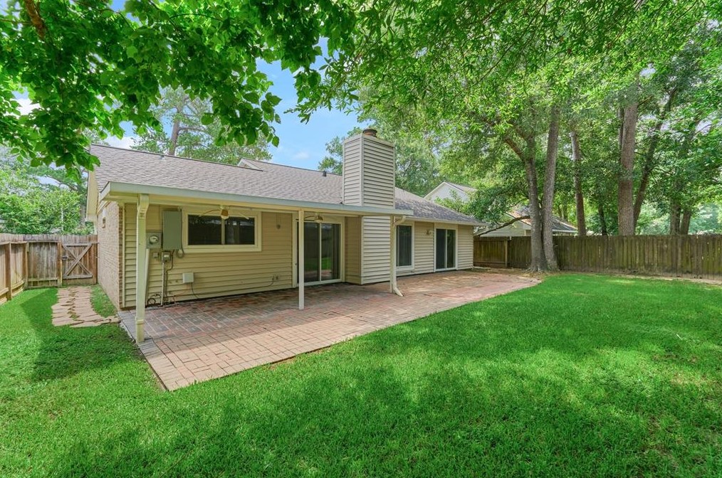 5311 Vlg Spg Dr, Humble TX 77339-1216 exterior