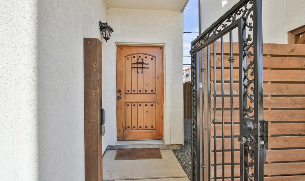 2531 Calumet St, Houston, TX 77004