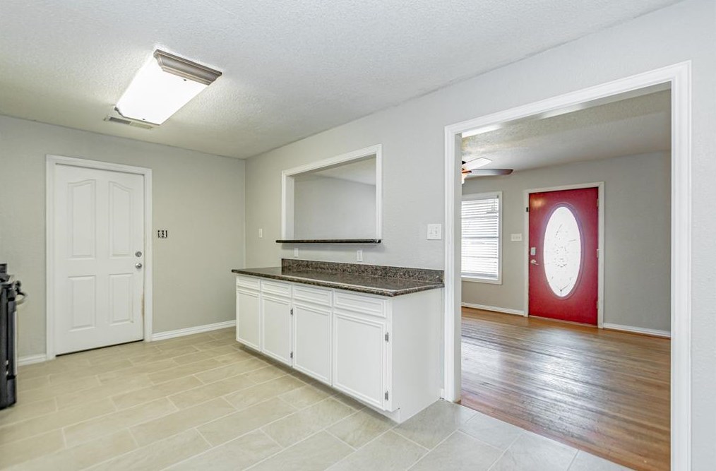 214 Irene St, Deer Park, TX 77536