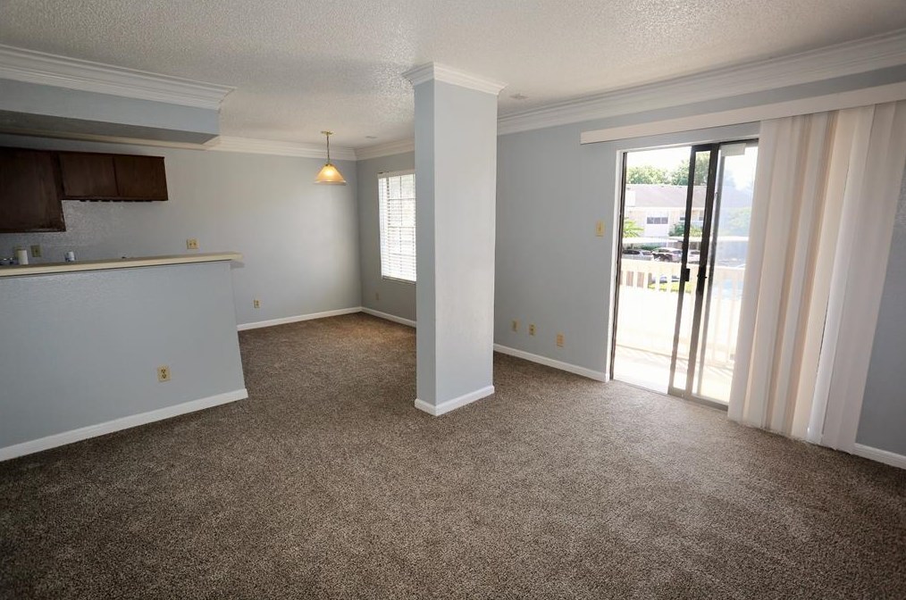 2750 Holly Hall St Apt 407, Houston, TX 77054