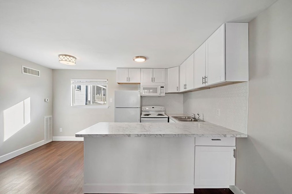 1016 E 7th St #6, Houston, TX 77009