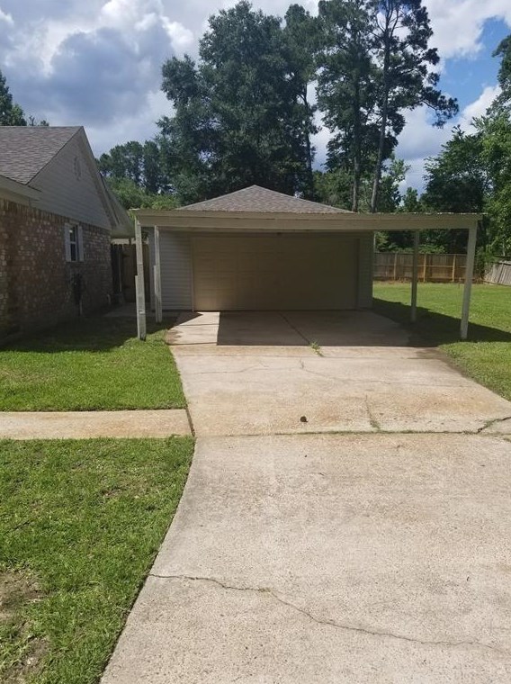 110 Sherbrook Cir, Conroe, TX 77385
