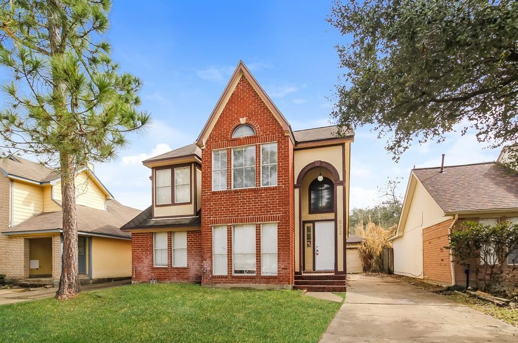 5322 Santrey Dr, Houston, TX 77084