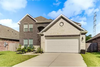 8438 Sunset Isles Drive, Baytown, TX 77521 - Photo 2