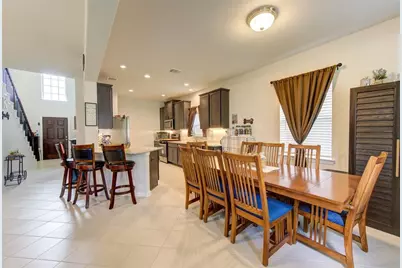 8438 Sunset Isles Drive, Baytown, TX 77521 - Photo 14