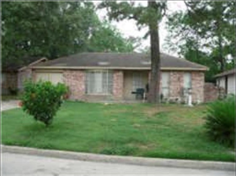 4530 Donalbain Dr, Spring TX  77373-6876 exterior