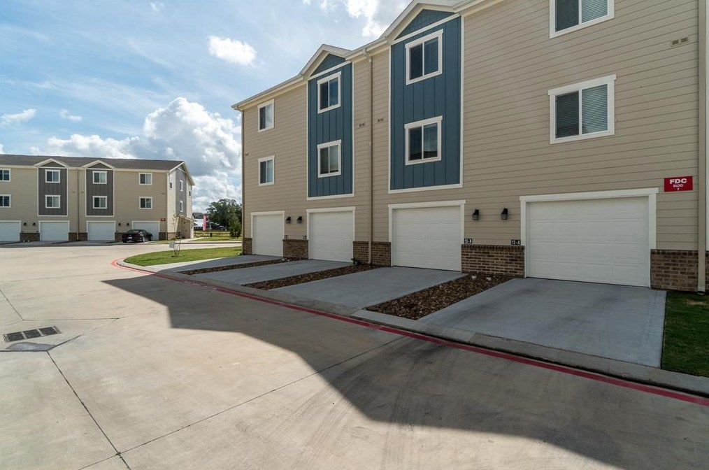 21155 Gosling Rd, Spring TX  77388-4403 exterior