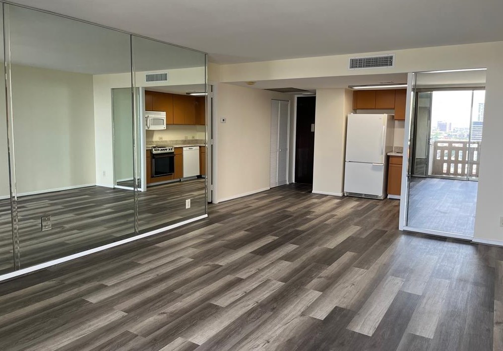 2016 Main St Apt 1614, Houston, TX 77002