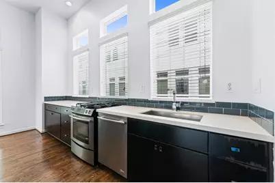 120 Pierce Street, Houston, TX 77002 - Photo 16