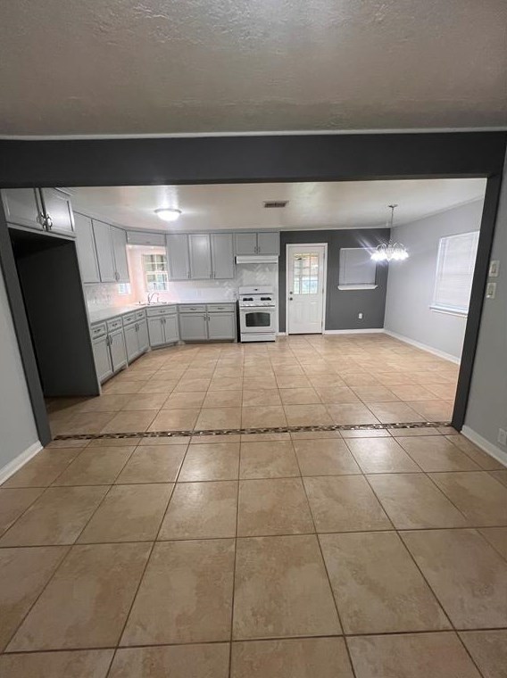 13306 Halifax St, Houston, TX 77015
