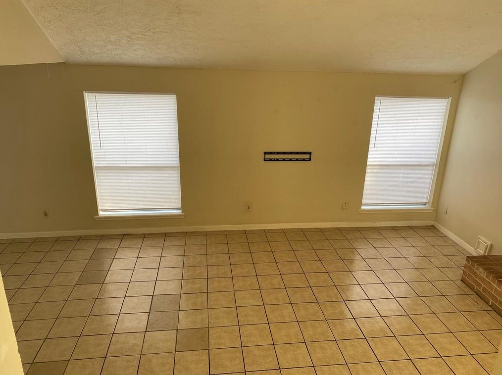 6851 Caddo Lake Ln, Houston, TX 77083